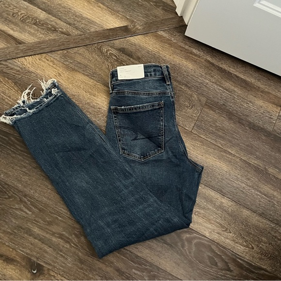 Ladies American Eagle high Rise - Picture 2 of 8